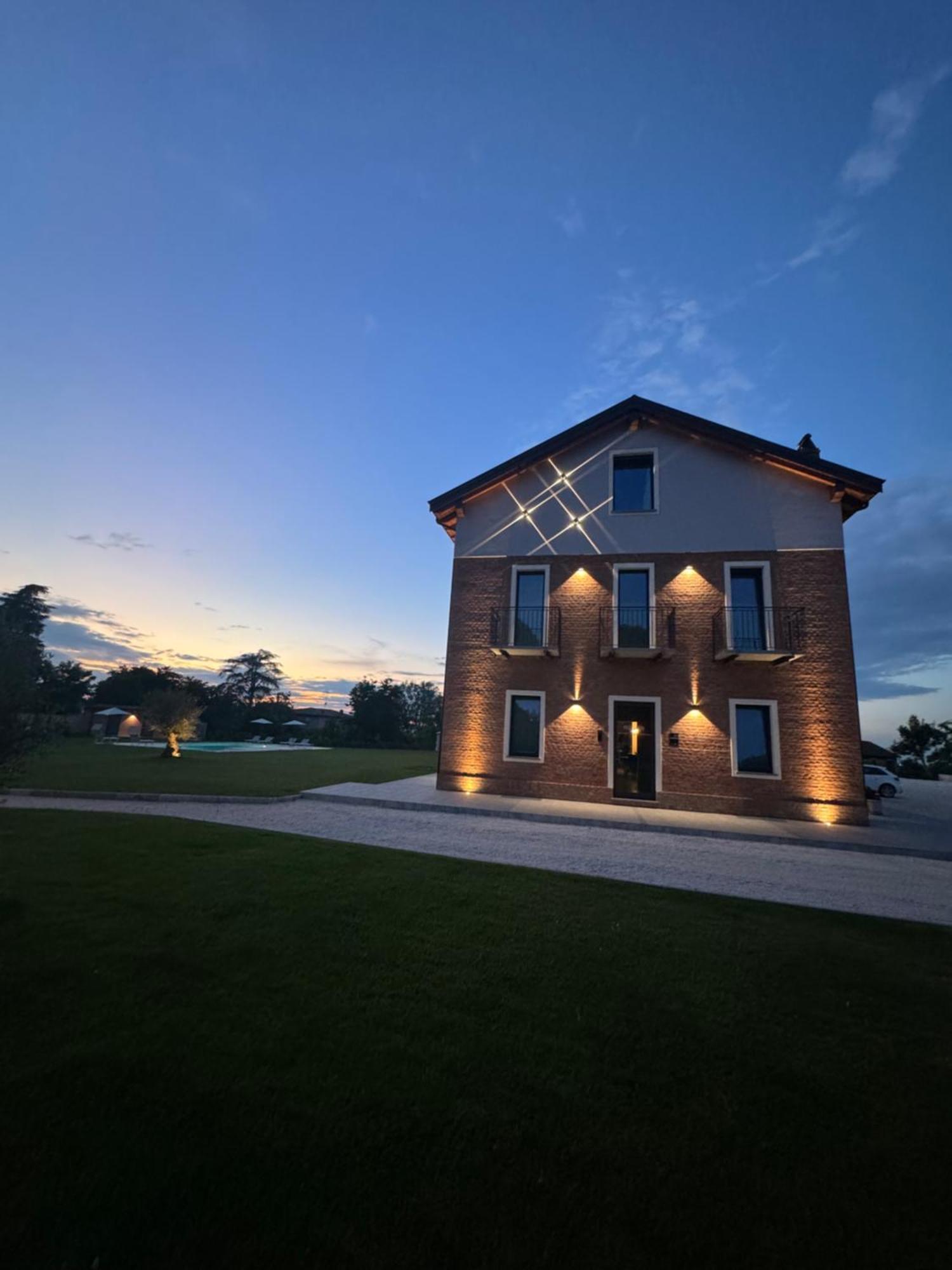Casale Auriga - Oltrepo' Pavese Bed & Breakfast Codevilla Dış mekan fotoğraf