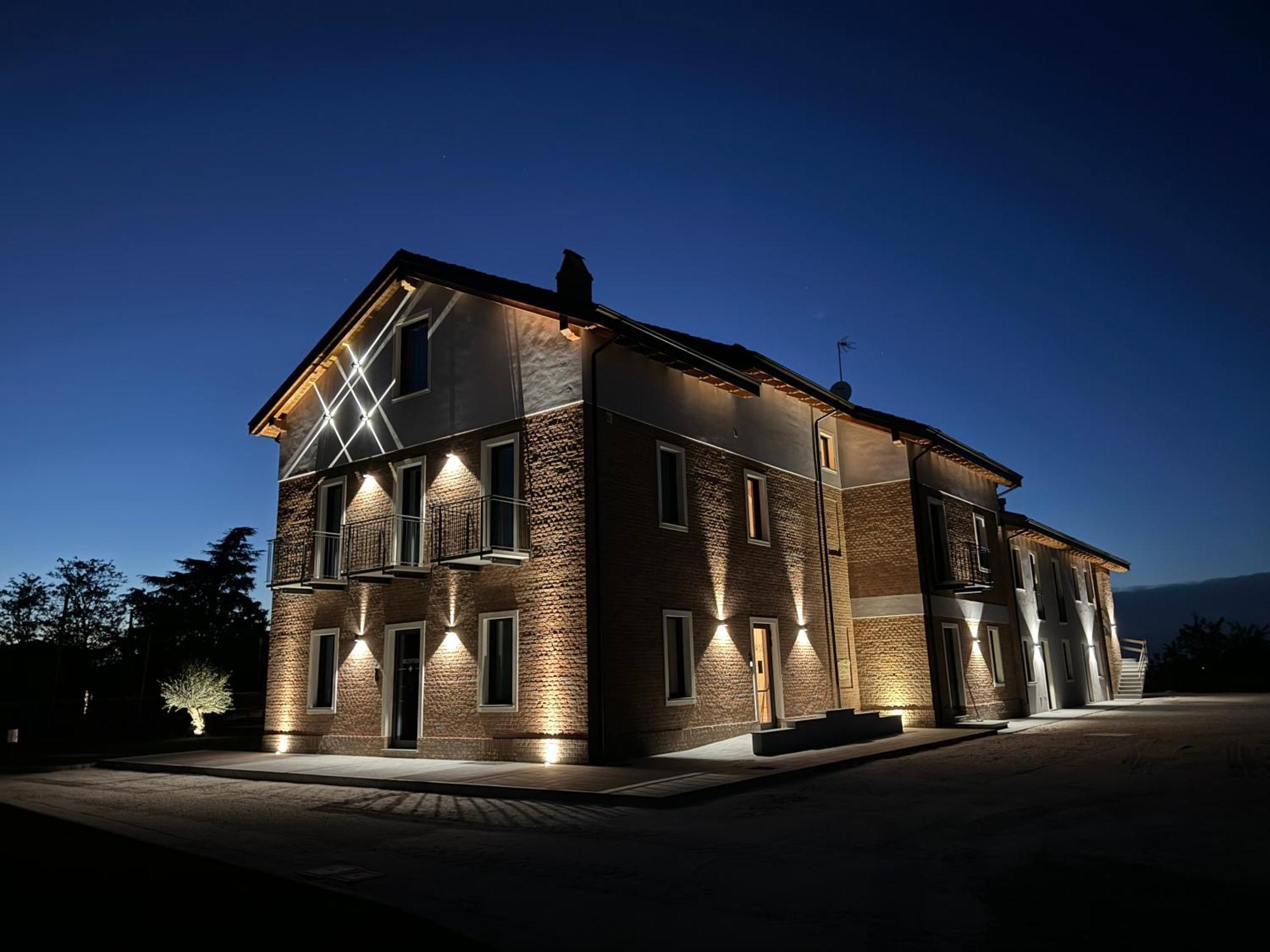 Casale Auriga - Oltrepo' Pavese Bed & Breakfast Codevilla Dış mekan fotoğraf